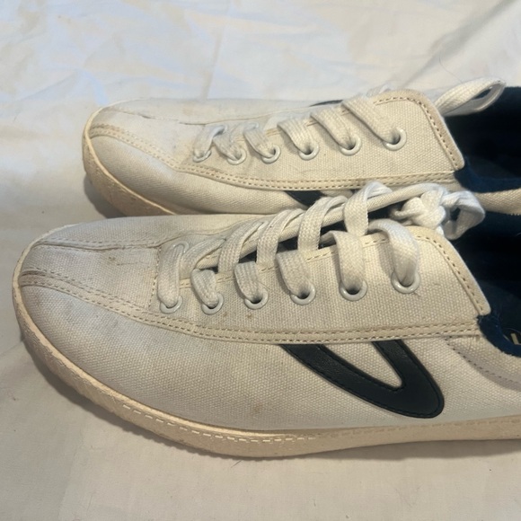 Tretorn Men's Sneakers in White and Navy - Picture 2 of 5